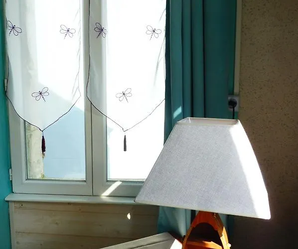 Отель Le Colquin La Haye